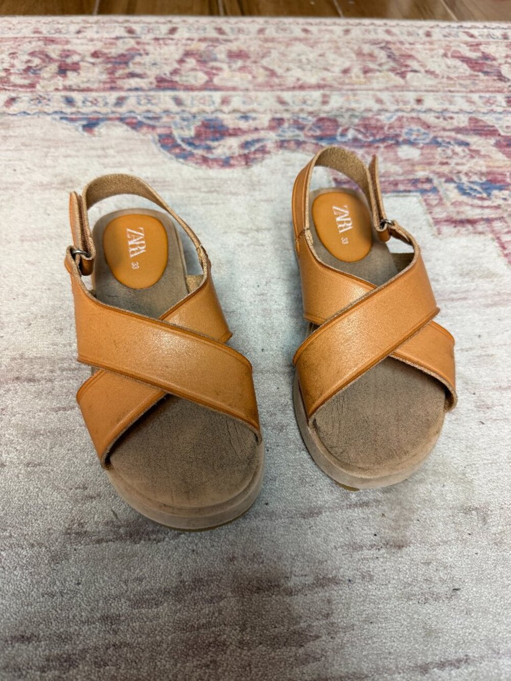 Zara Kids' Girls  Tan Crossed Strap Sandals Size 4 Big Kids-Great Shape